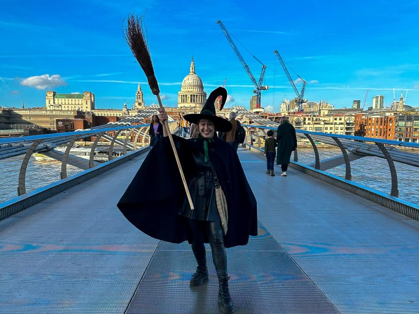 London: Witches and History Bankside Walking Tour - The Thames, Millennium Bridge, and St. Paul’s