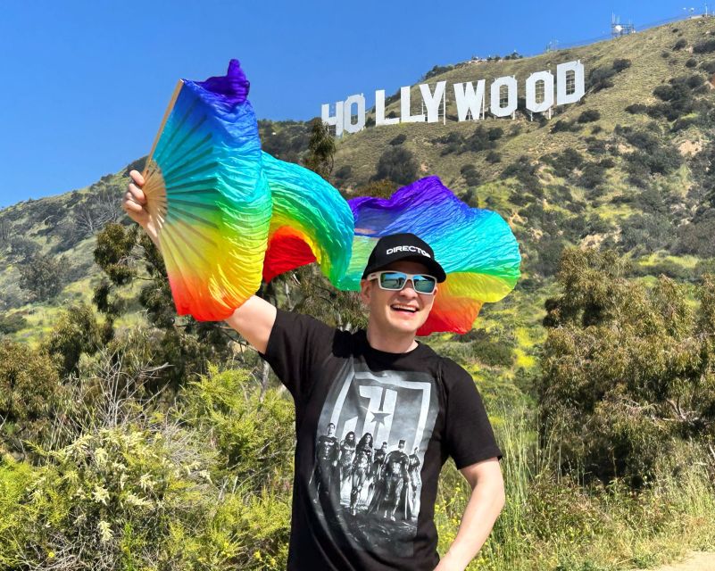 Los Angeles: Express Hollywood Sign Guided Walk & Photo Tour - The guides are the biggest part of the experience