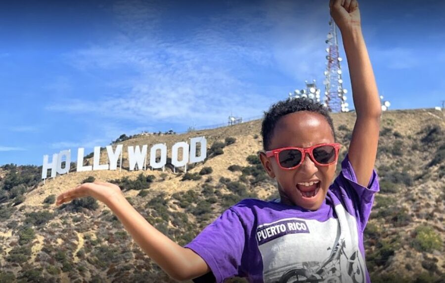 Los Angeles: Express Hollywood Sign Guided Walk & Photo Tour - Fifteen minutes beneath the Hollywood Sign