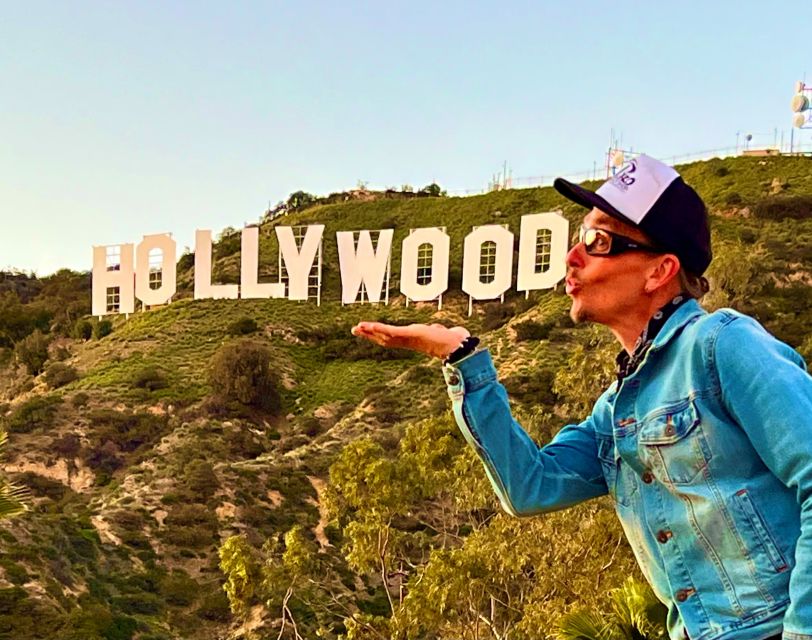 Los Angeles: Express Hollywood Sign Guided Walk & Photo Tour - Timing the walk for light, heat, and crowds