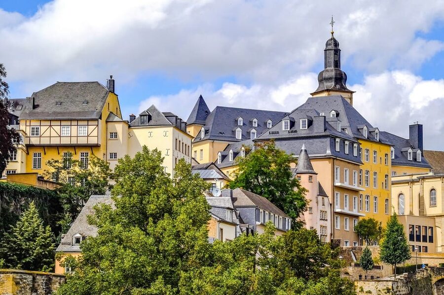 Luxembourg City: Walking Tour with Optional Wine Tastings - Chemin de la Corniche: the tour’s best views