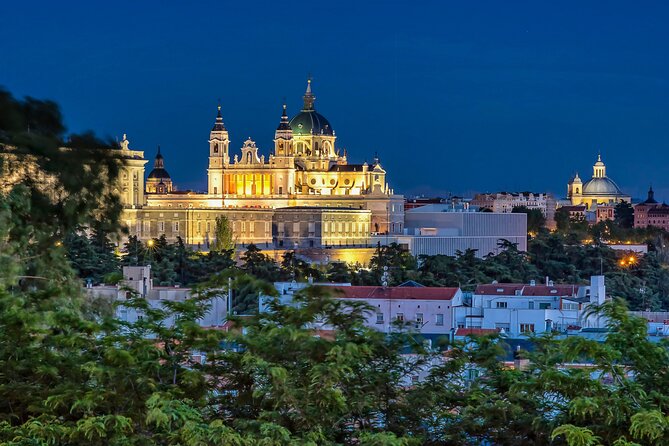 Madrid Best Walking Tour: Old city and Royal sites - The guides are the main reason to book