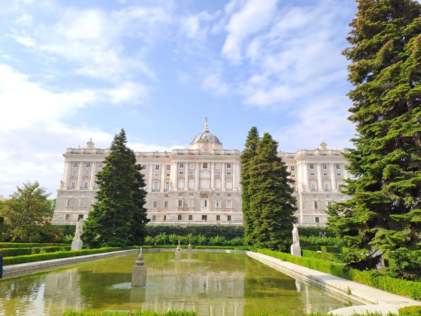 Madrid: City Highlights Guided Walking Tour - San Miguel Market and the promise of tapas