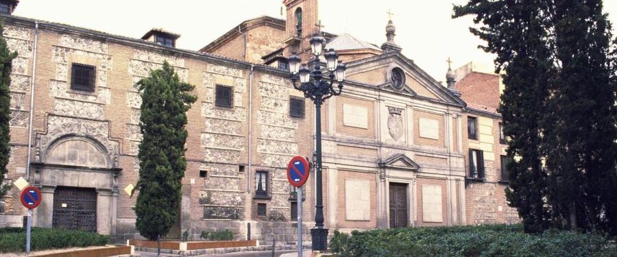 Madrid: Guided Walking Tour of Monasterio de las Descalzas - Why the monastery feels different from a standard Madrid sight