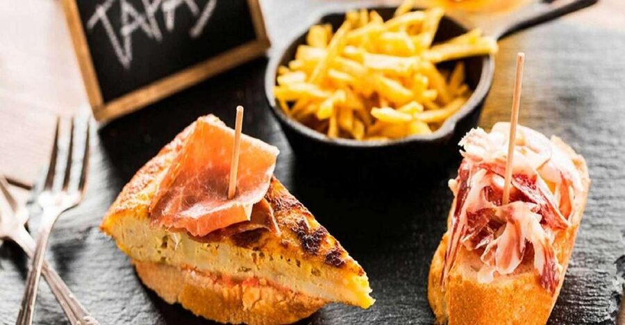 Madrid: Old Madrid Walking Food and Wine Tour - Why this tour works well in Madrid