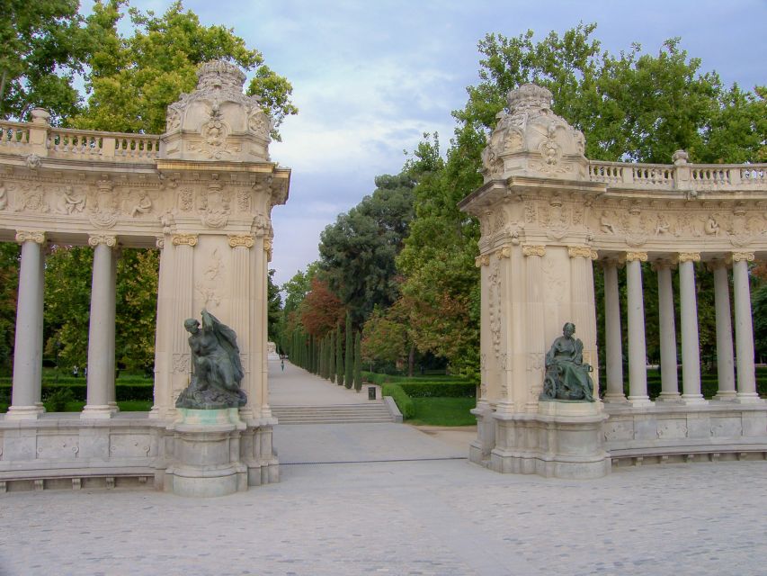 Madrid: Private Walking Tour with a Local - Who will get the most from this experience?