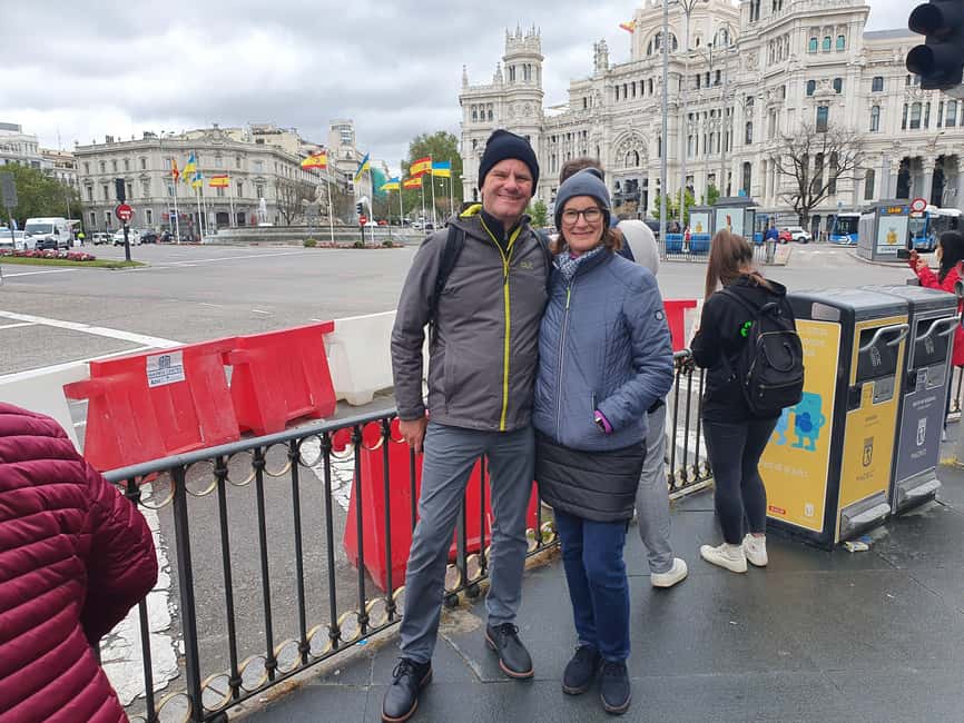 Madrid: Private Walking Tour with a Local - Starting at the Statue of Charles III or El Oso y el Madroño