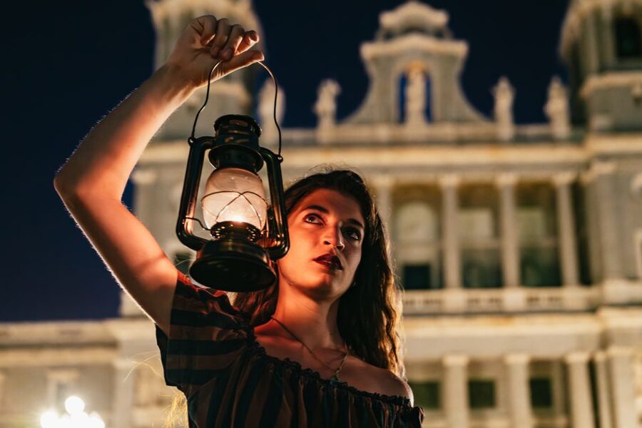 Madrid: Spanish Inquisition and Legends Evening Walking Tour - Why the guides matter so much