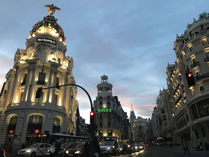 Madrid: Sunset Walking Tour with Optional Flamenco Show - Key points to know before booking
