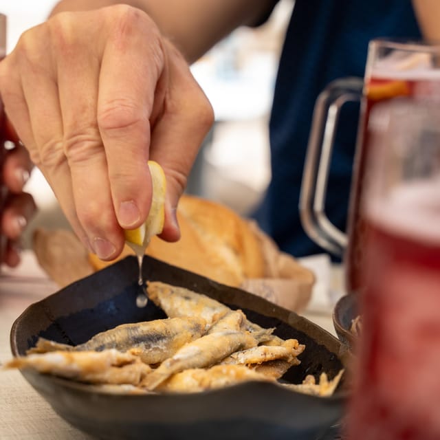 Malaga: Taste-of-Spain Walking Food Tour - Should you book the Málaga Taste-of-Spain Walking Food Tour?