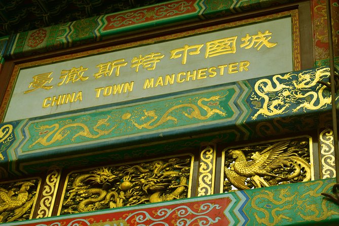 Manchester Afternoon Walking Tour - Chinatown, art, and the Cenotaph