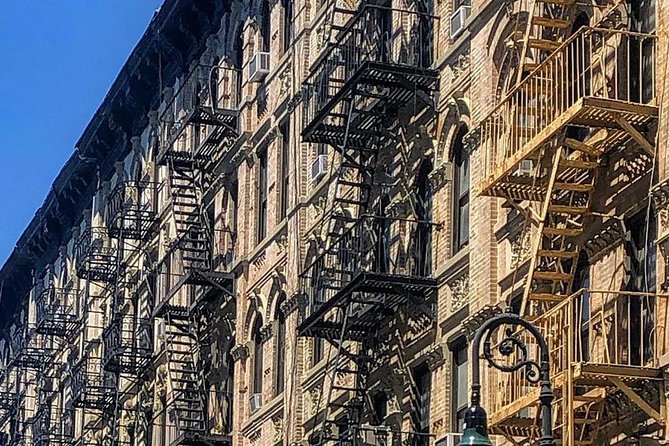 Manhattan Neighborhood Private Customized Walking Tour - The High Line, Chelsea Market, and the Meatpacking District