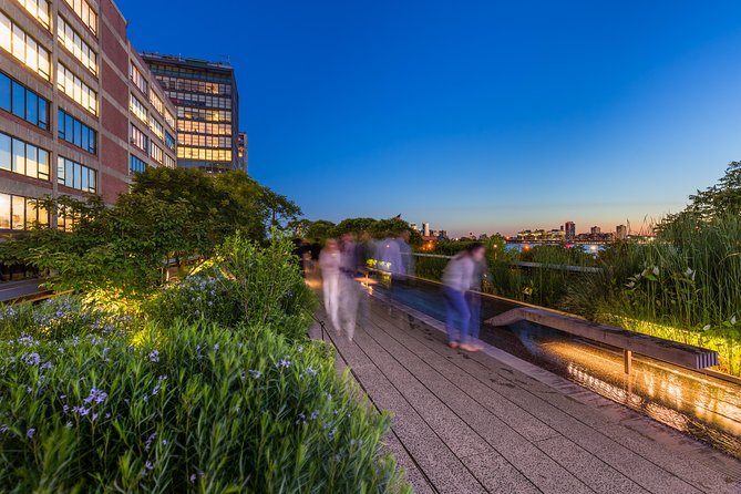 Manhattan Neighborhood Private Customized Walking Tour - Central Park requires a different kind of route