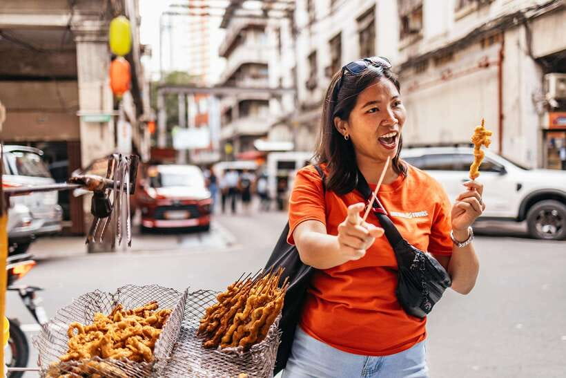 Manila: Street Food and Drinks Walking Tour with Tastings - Who should book this Manila food walk?