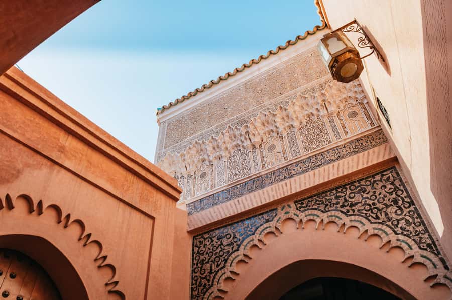 Marrakech: Colorful Medina Souks Guided Walking Tour - What to buy, and how to avoid buying too much