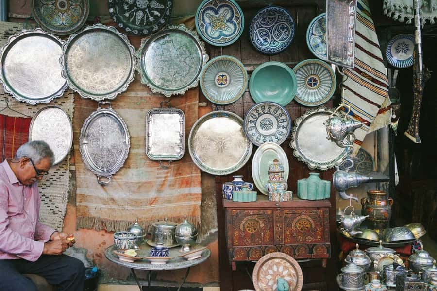 Marrakech Guided Souks Tour with a Local Insider - Private or shared group?