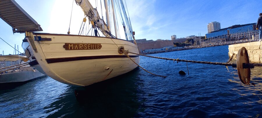 Marseille: Essential Guided Walking Tour of the City - Why this two-and-a-half-hour walk works