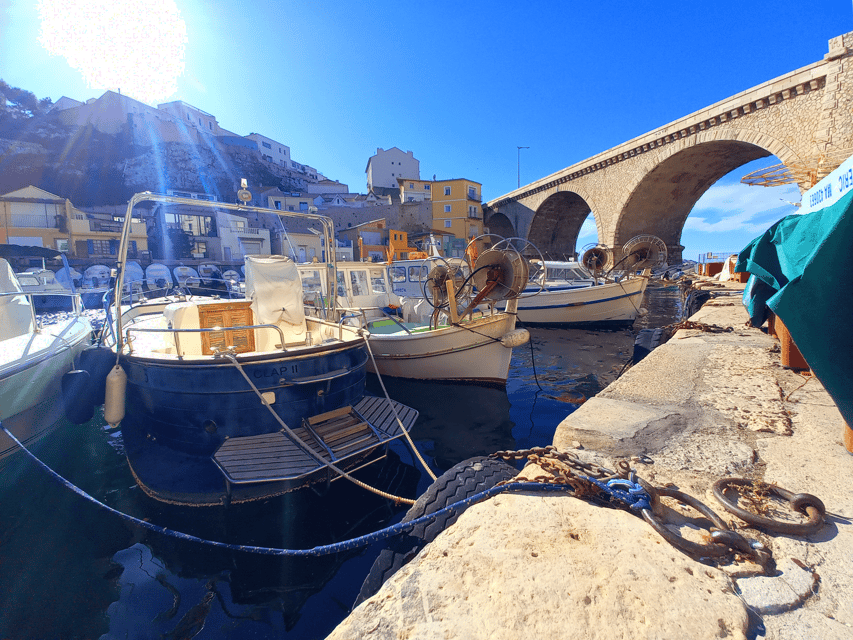 Marseille: Half-Day City Highlights Guided Walking Tour - Key points at a glance
