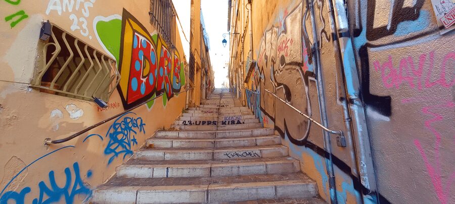 Marseille: Half-Day City Highlights Guided Walking Tour - Vallon des Auffes and the coastal road