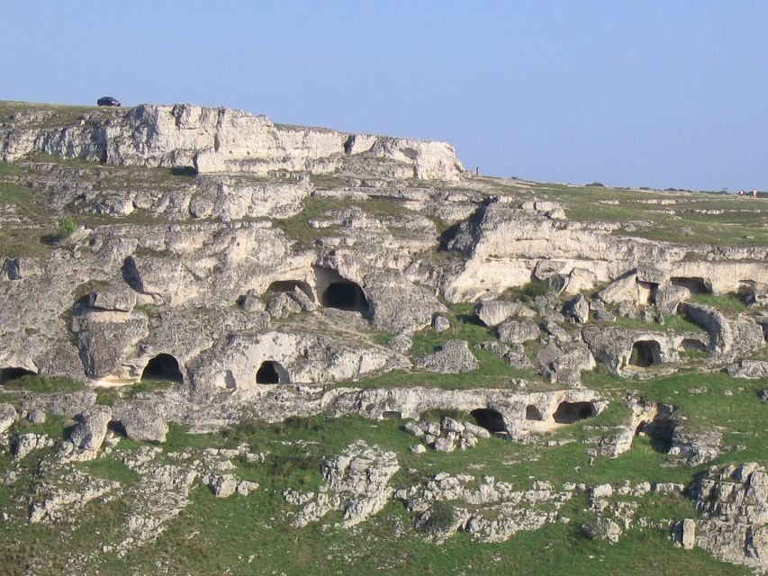 Matera: Private Walking Tour - Walking through the two Sassi districts
