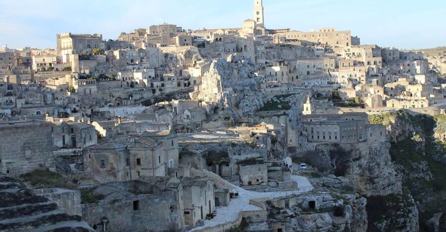 Matera Walking Tour with Casa Grotta & Rock Church Entry - Why Matera is easier to understand with a guide