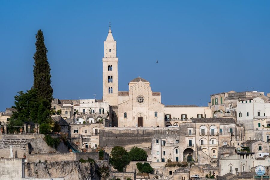Matera Walking Tour with Casa Grotta & Rock Church Entry - Piazza Vittorio Veneto and the historic center
