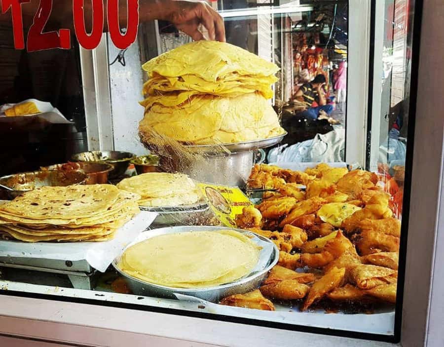 Mauritius: Port Louis Street Food Walking Tour - Starting at Le Caudan and leaving the tourist zone