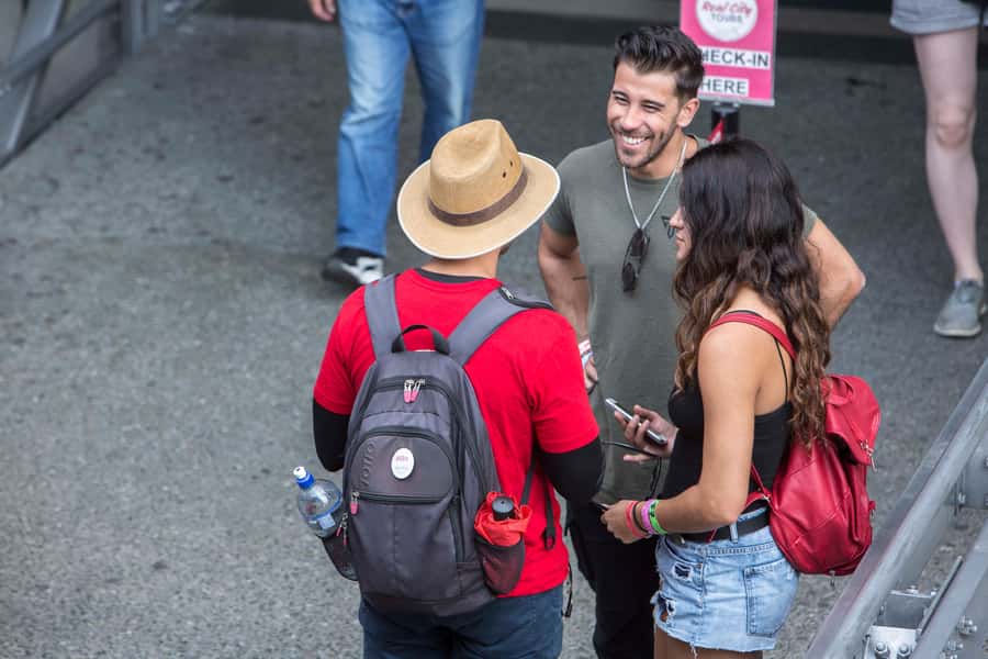 Medellin Historic Walking Tour - National Palace Mall and the city’s indoor pause