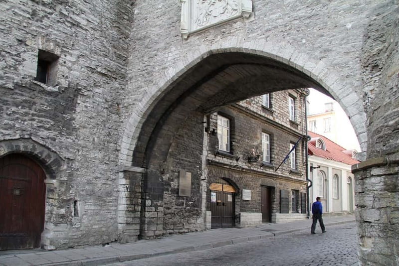 Medieval Tallinn 2-Hour Old Town Walking Tour - Is $37 a fair price?