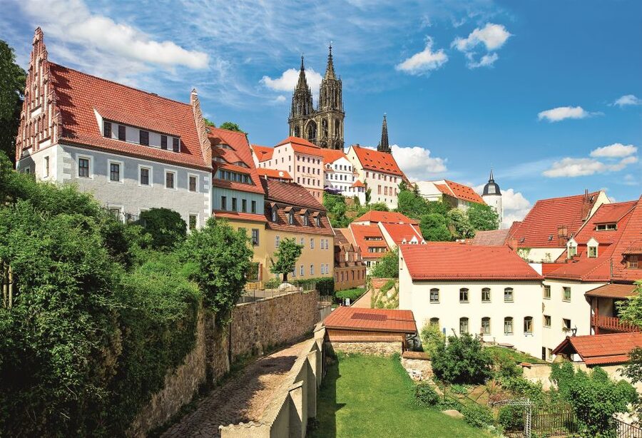 Meißen: Guided Walking Tour - Meißen Cradle of Saxony - Climbing Burgberg hill to the castle and cathedral