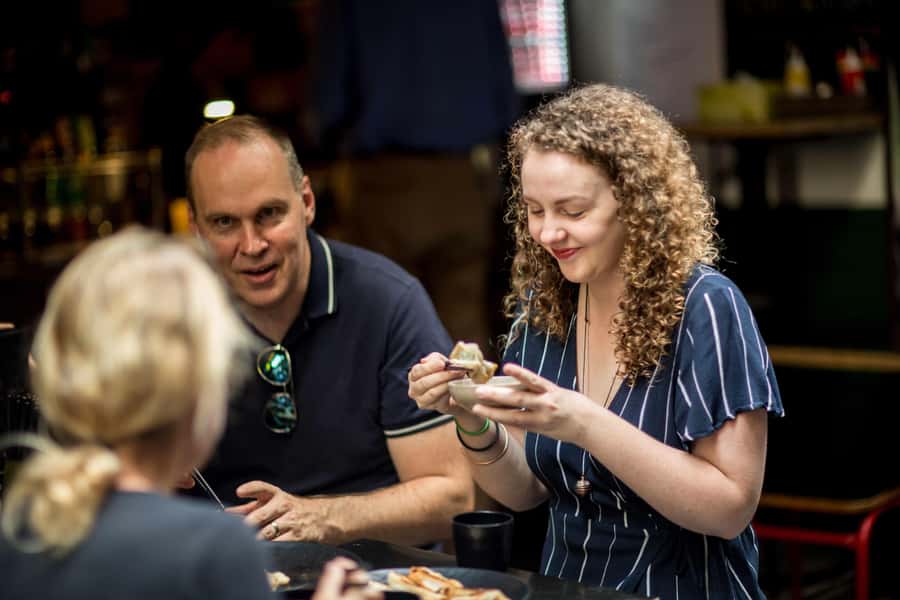 Melbourne: 3-Hour Foodie Discovery Walking Tour - Arcades, street art, and a view of central Melbourne