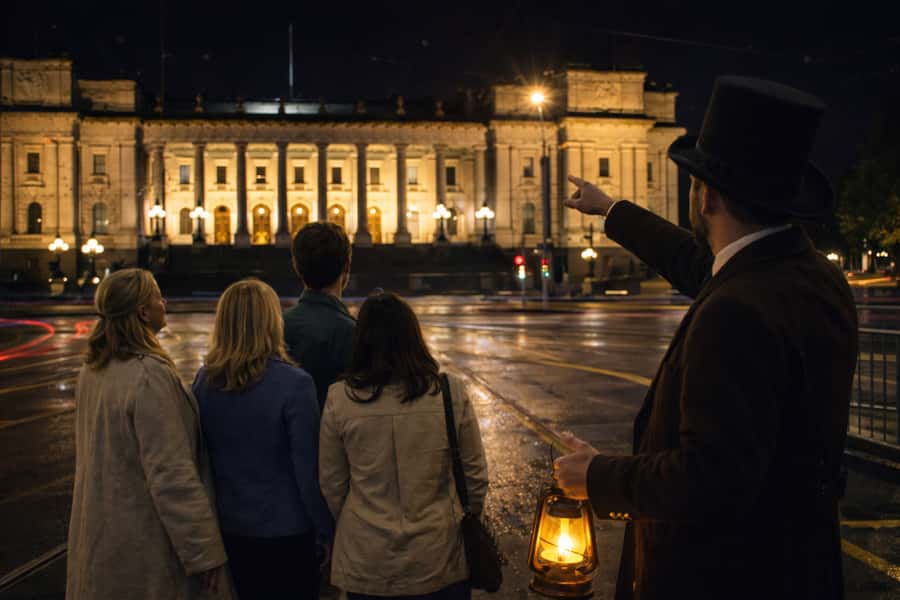 Melbourne: Ghosts, Murder, & Mystery Guided Walking Tour - Melbourne’s laneways after dark