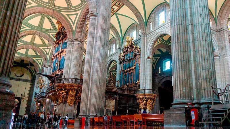 Mexico City: Historic Downtown Walking Tour - The ancient Aztec city beside modern Mexico City