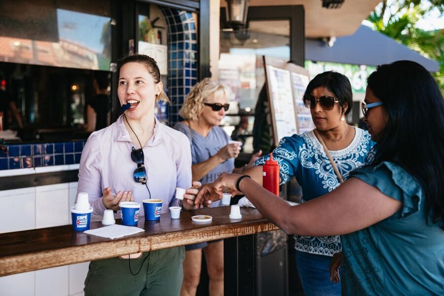Miami: Little Havana Food Walking Tour with Tastings - El Callejon del Gallo and the final photo stop