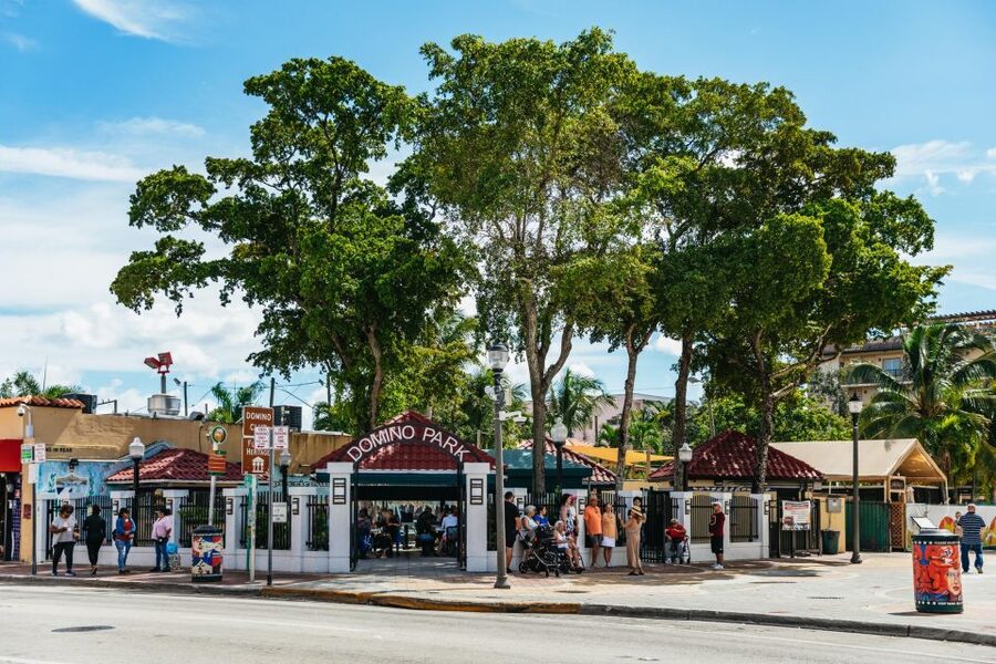 Miami: Little Havana Food Walking Tour with Tastings - Cuban coffee, pastries, and the case for arriving hungry