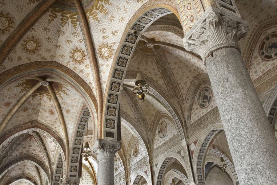 Milan: Guided Walking Tour with Last Supper Skip-the-Line - La Scala And Milan’s Opera Tradition