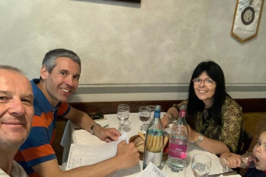 Milan: Private Custom Walking Tour With A Local Guide - The guide makes or breaks the experience