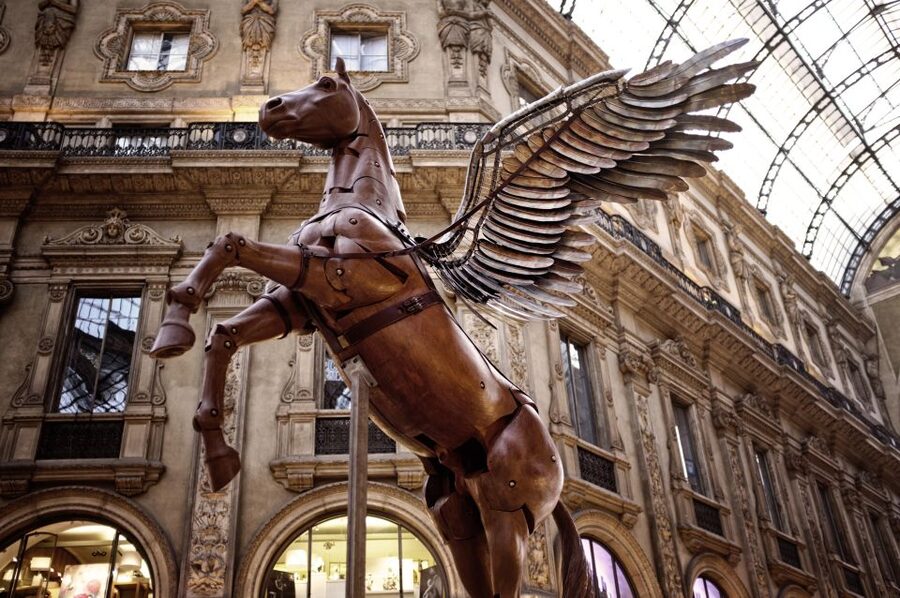 Milan: Private Walking Tour with a Local - Languages, Timing, and Accessibility