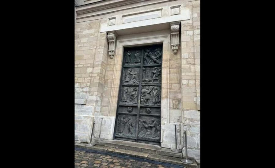 Montmartre for Art Lovers - Walking tour with Expert Guide - Famous artists without the art-world attitude