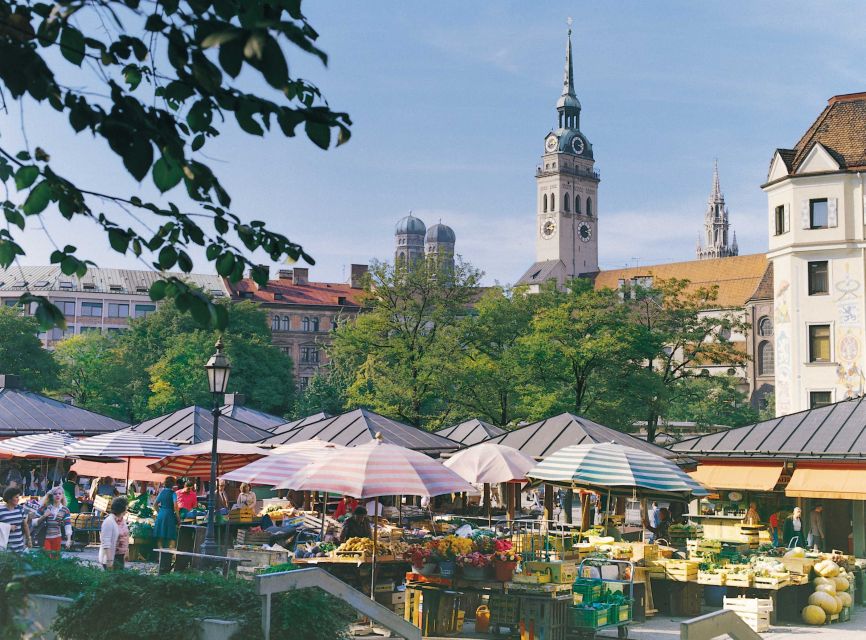 Munich: Guided Food Walking Tour with Beer Tasting - Starting under the Isartor arch