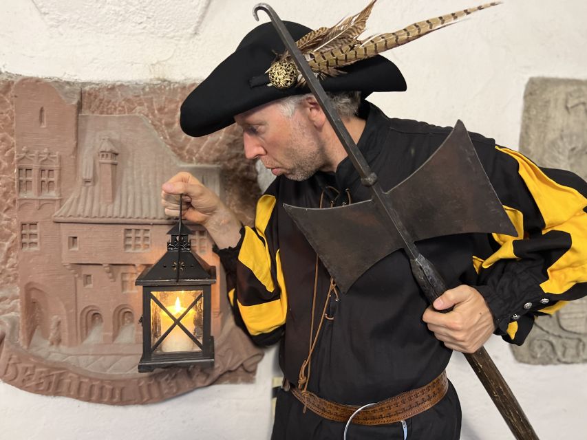 Munich: Night Watchman Walking Tour - The Altes Rathaus and Munich’s old gate