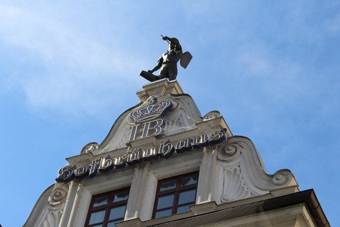 Munich Old Town Walking Tour - The Glockenspiel at Marienplatz