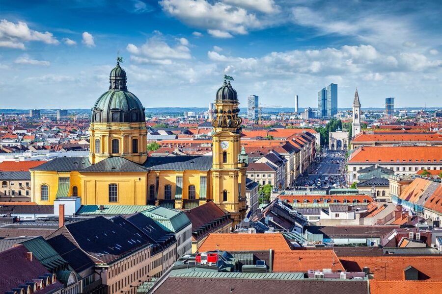 Munich : Private Walking Tour with A Guide (Private tour) - History, culture, and the difficult twentieth century
