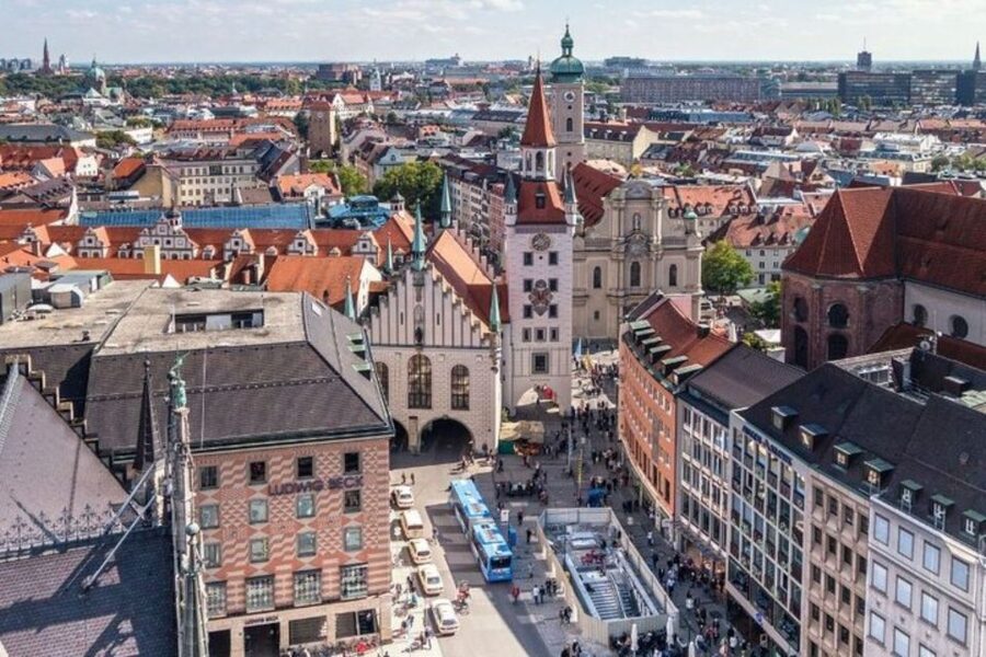 Munich : Private Walking Tour with A Guide (Private tour) - Who should book this Munich tour?