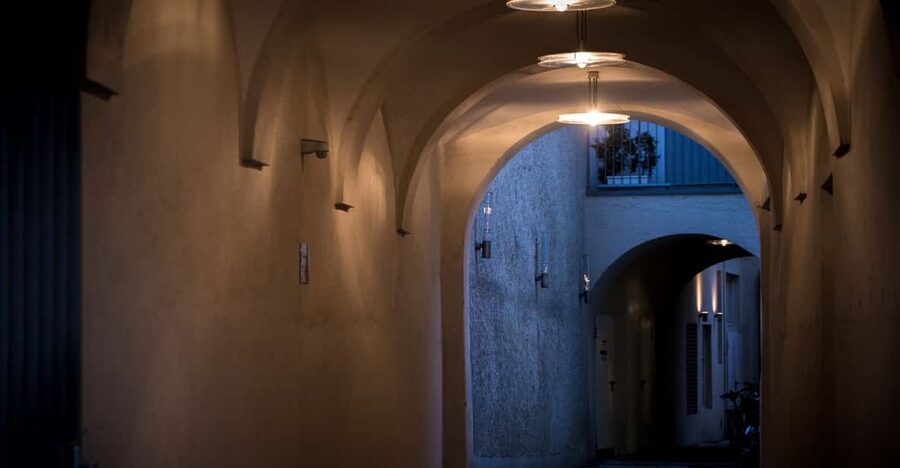 Munich: Raven Black Witches and Executioners Walking Tour - The German-language question