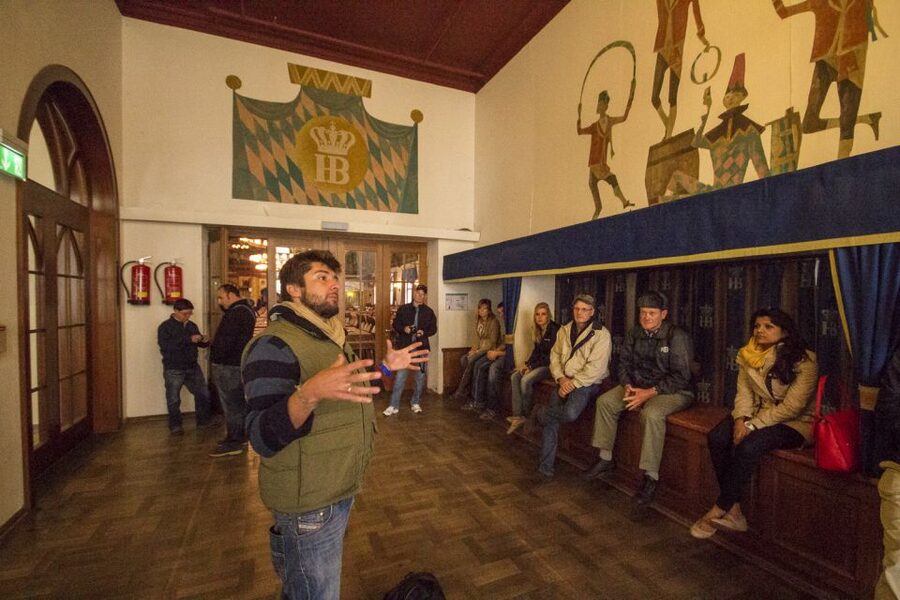 Munich: Third Reich & WWII Walking Tour - Königsplatz and the theater of power