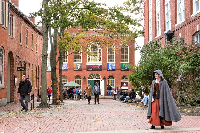 Mysteries and Murders of Salem Guided Night-Time Walking Tour - Why This Salem Tour Feels Different After Dark