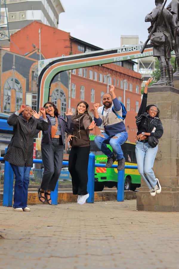 Nairobi: Historic and Modern Highlights Walking Tour - Coffee at Java House on Mama Ngina Street
