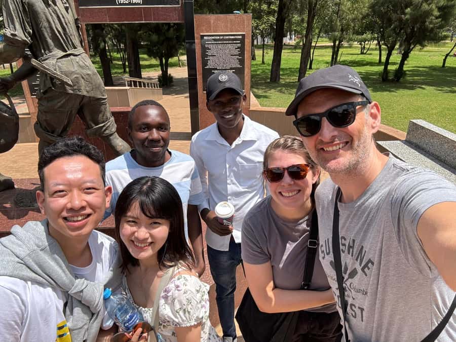 Nairobi Walking tour:Explore History Culture and Traditions - Starting at the Supreme Court and War Monuments