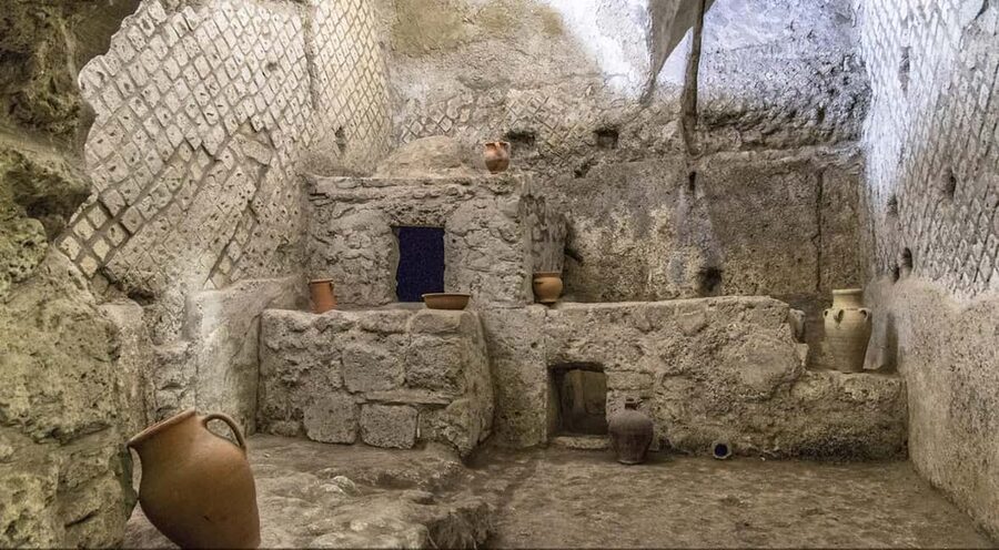 Naples: City Walking Tour w/ Underground Roman Ruins Ticket - Walking demands and practical planning